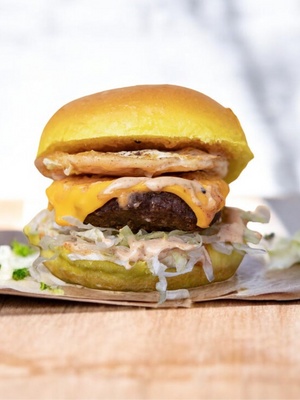 Al6aybeen Burger with egg