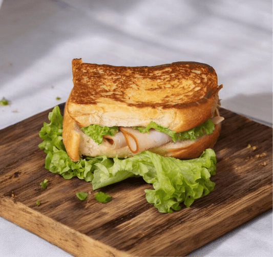 Turkey & Cheese Sandwich - lineupfit